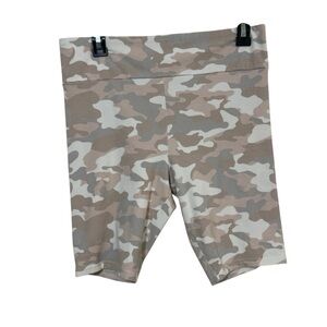 Wild Fable Pink & Tan Camo High-Rise Biker Shorts - Women’s XL